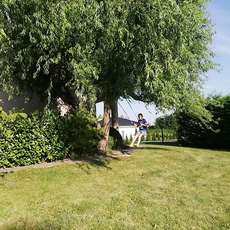 Dom Pod Mamutowcem Cukrowa 23 Homestay Wilkowice (Leszno)