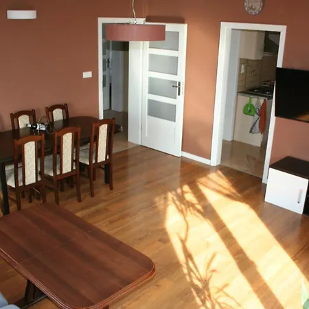 Dom Pod Mamutowcem Cukrowa 23 * Wilkowice (Leszno)